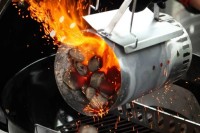 Ogļu aizdedzināšanas krūze WEBER 7416 Ogļu aizdedzināšanas krūze WEBER 7416