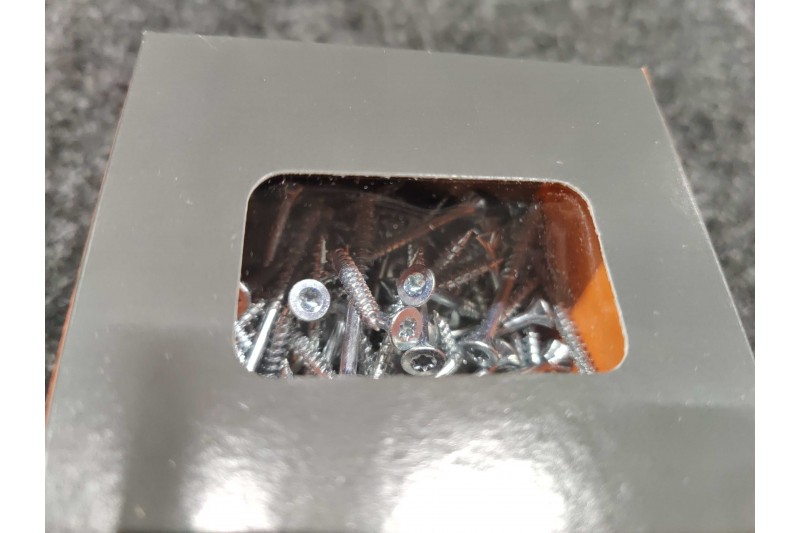 Universālās skrūves PROF skalošanas galva 4 x 45 elektrogalvanizēta T20 200pcs